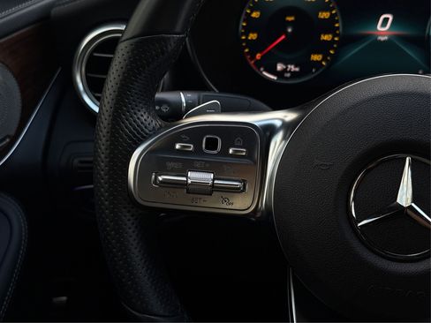 Used 2023 Mercedes-Benz GLC 300 4MATIC Coupe image 27