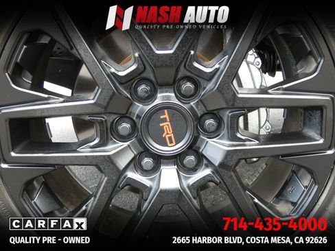 Used 2024 Toyota Tundra Limited AWD/4WD image 23