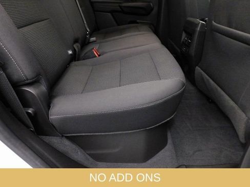 Used 2023 Chevrolet Colorado LT w/ LT Convenience Package II image 30