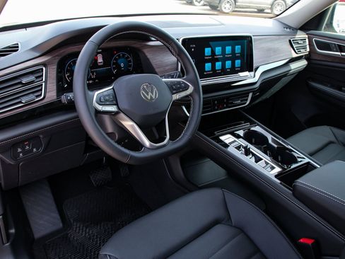 New 2026 Volkswagen Atlas SEL AWD/4WD image 9