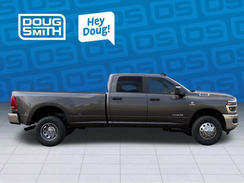 New 2026 RAM 3500 Big Horn AWD/4WD image 22