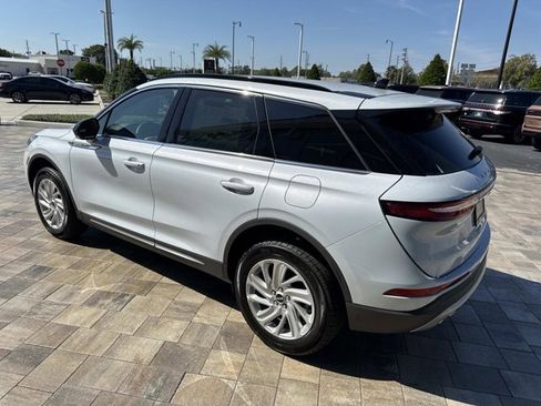 New 2026 Lincoln Corsair Premiere AWD/4WD image 4
