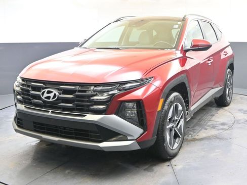 Certified 2025 Hyundai Tucson SEL image 1