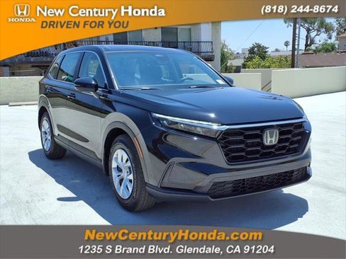 Used 2023 Honda CR-V LX image 3