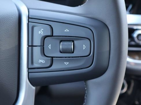 New 2026 GMC Sierra 1500 SLE AWD/4WD image 7