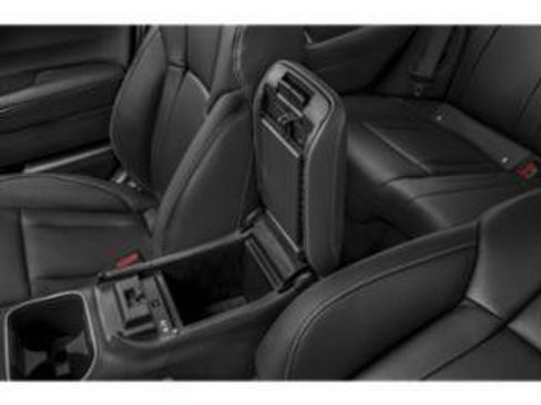 Used 2025 Subaru Outback Touring AWD/4WD image 10