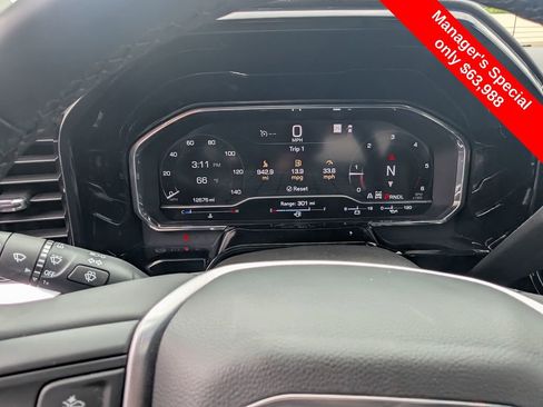 Used 2025 GMC Sierra 2500 SLT AWD/4WD image 20