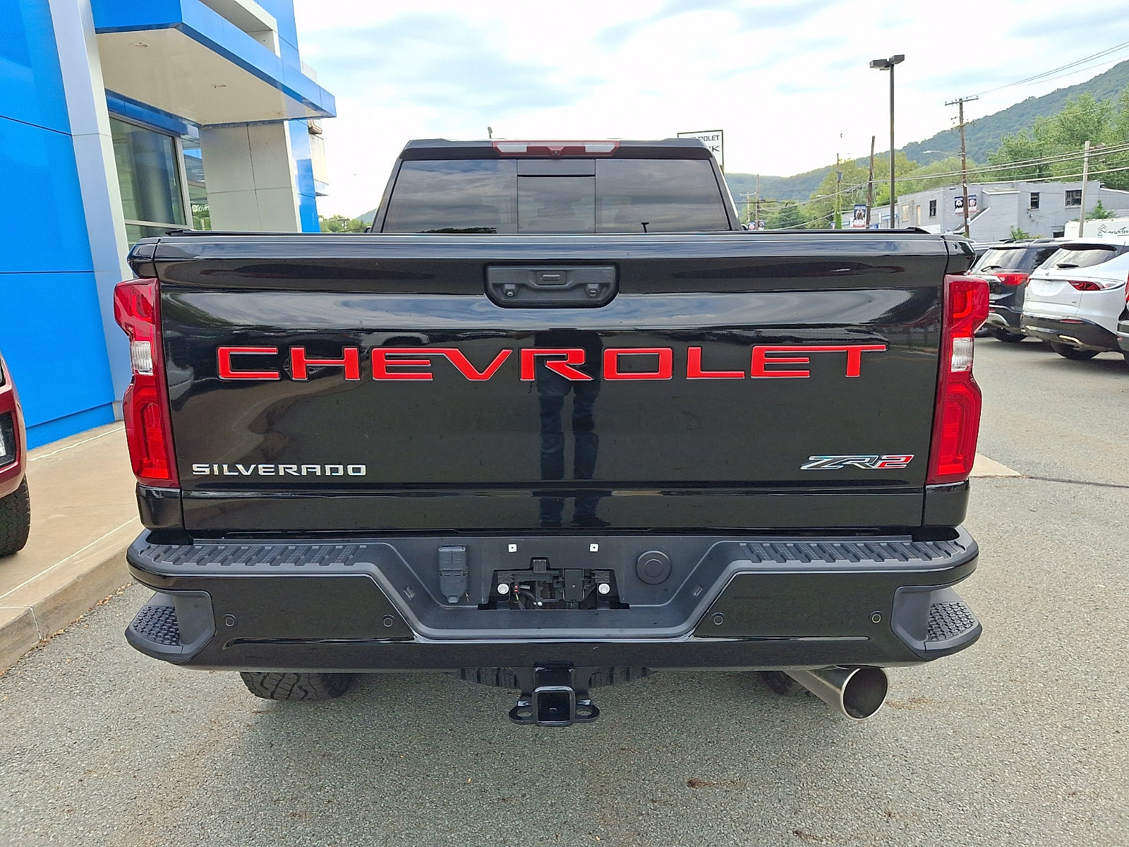 Used 2024 Chevrolet Silverado 2500 ZR2 AWD/4WD image 5