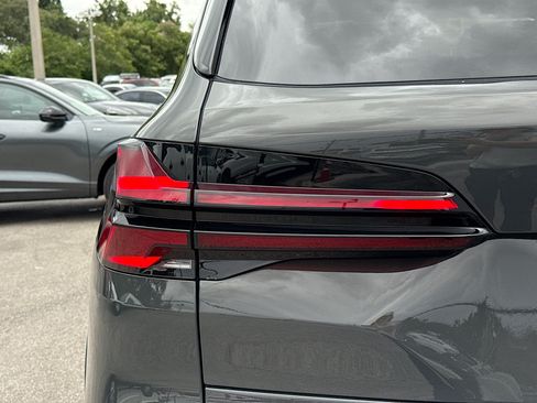 New 2026 BMW X5 M Competition w/ Executive Package AWD/4WD image 10