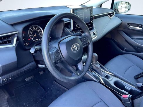 Used 2020 Toyota Corolla LE image 14