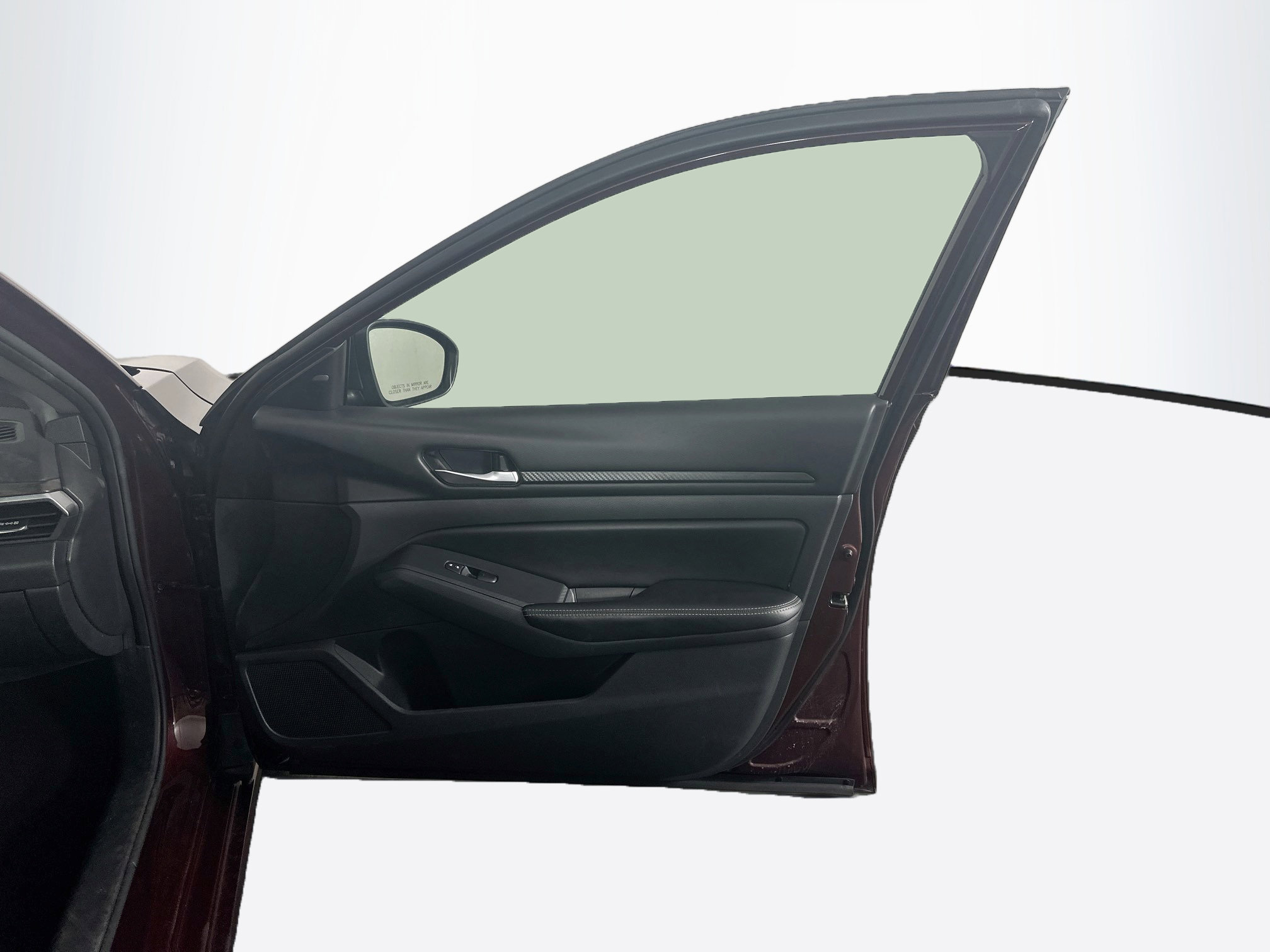Used 2025 Nissan Altima 2.5 SV FWD image 30