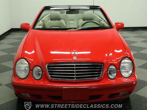 Used 1999 Mercedes-Benz CLK 320 Cabriolet image 16