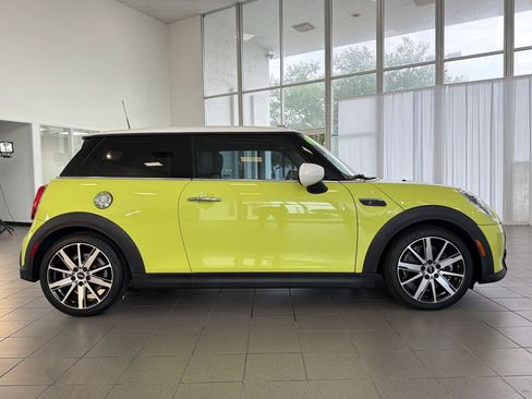 Certified 2023 MINI Cooper S FWD image 8