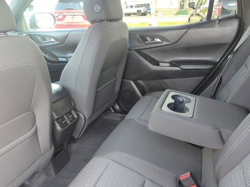 Certified 2025 Chevrolet Equinox LT w/ Safety and Technology Package AWD/4WD image 19