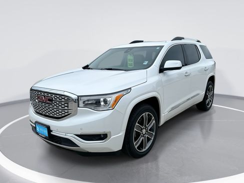 Certified 2018 GMC Acadia Denali w/ Technology Package AWD/4WD image 1