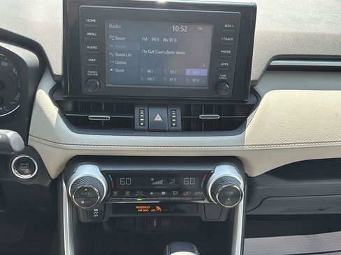 Used 2019 Toyota RAV4 XLE Premium FWD image 37