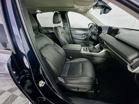 Used 2025 MAZDA CX-90 3.3 Turbo w/ Premium Sport Pkg image 33