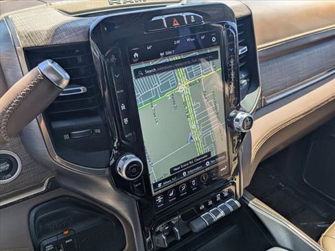 Used 2021 RAM 2500 Limited AWD/4WD image 15