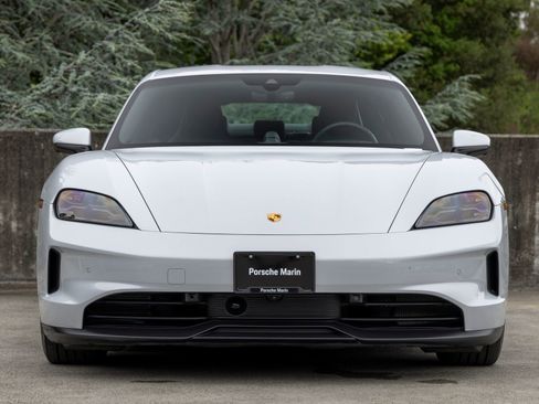 Certified 2025 Porsche Taycan RWD image 8