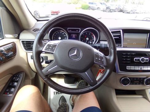 Used 2014 Mercedes-Benz ML 350 4MATIC image 54