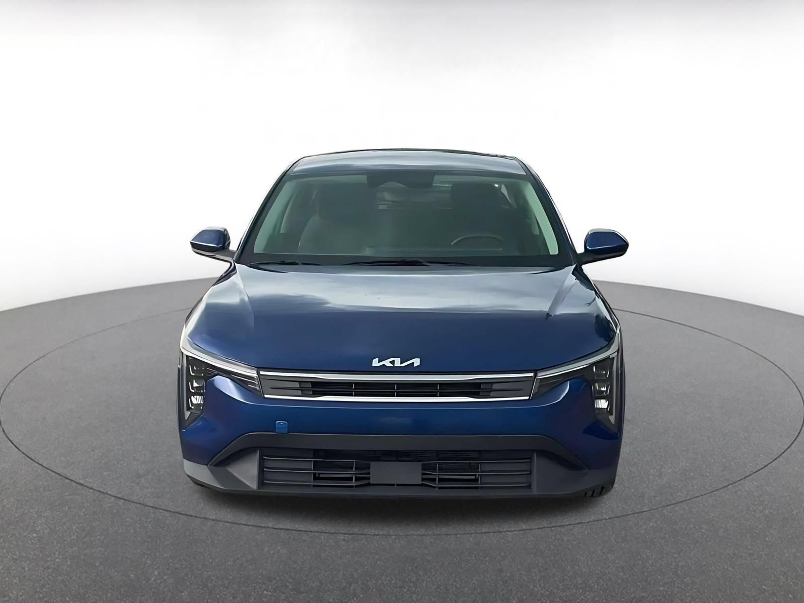 Used 2025 Kia K4 FWD image 4