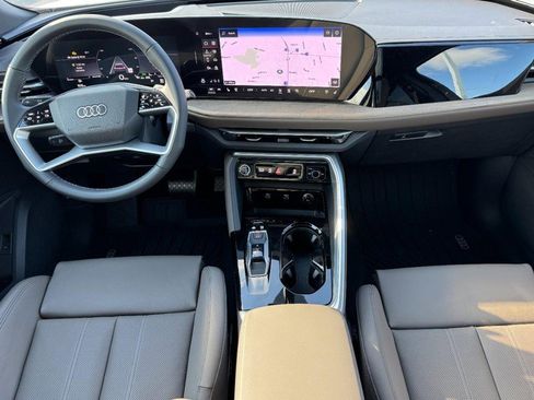 New 2025 Audi Q5 Premium Plus image 8