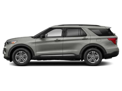 Used 2020 Ford Explorer XLT w/ Equipment Group 202A AWD/4WD image 3