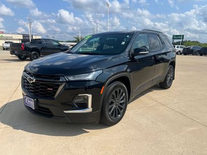 Used 2023 Chevrolet Traverse RS