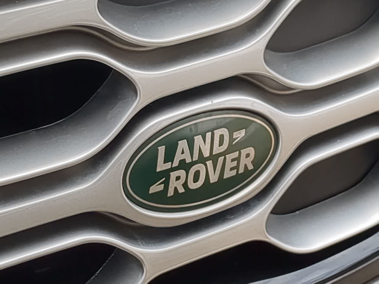 Certified 2025 Land Rover Discovery S AWD/4WD image 11