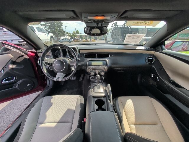 Used 2010 Chevrolet Camaro SS w/ RS Package RWD image 32