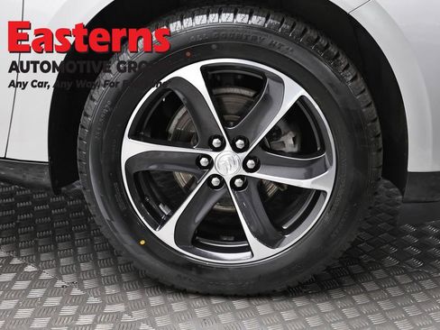 Used 2021 Buick Enclave Essence w/ Sport Touring Edition image 33