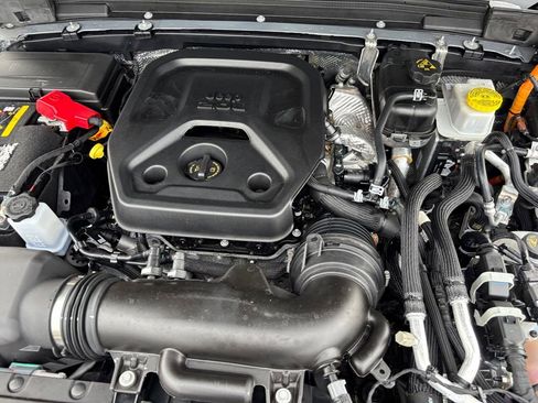 Used 2024 Jeep Wrangler High Altitude image 14