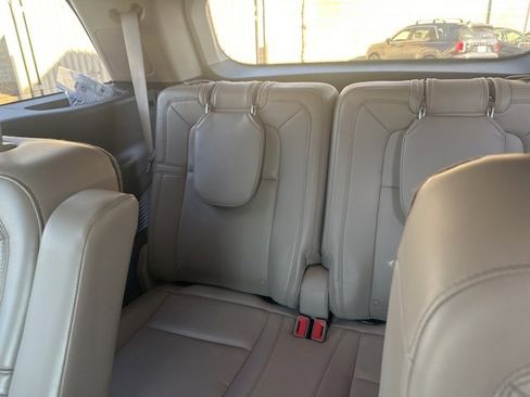 Used 2020 Lincoln Aviator Reserve w/ Equipment Group 201A image 7