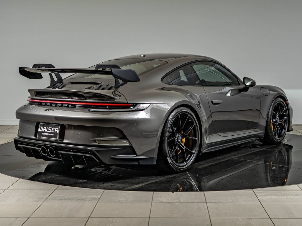 Certified 2022 Porsche 911 GT3 RWD image 8