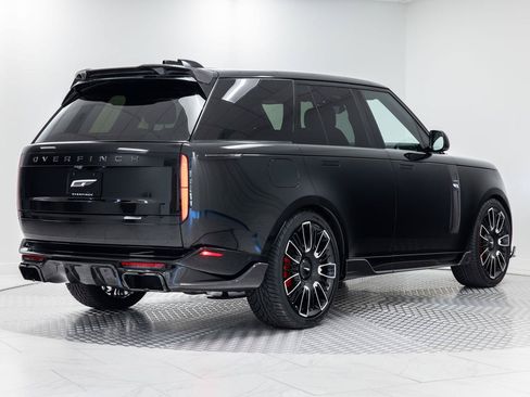 Used 2025 Land Rover Range Rover SE AWD/4WD image 5