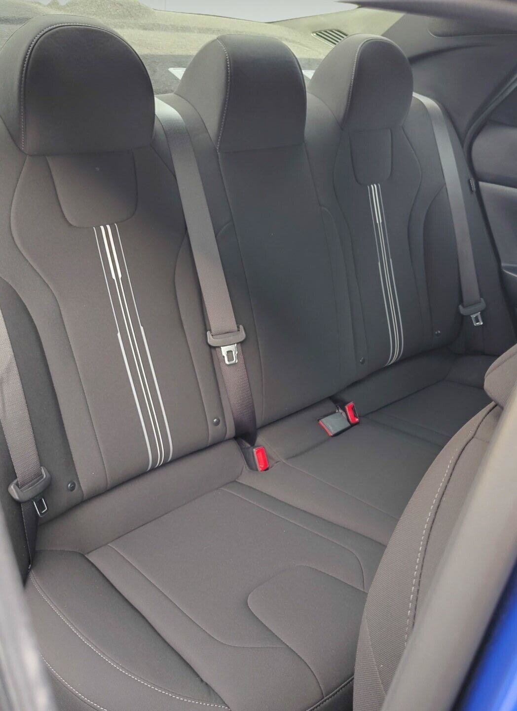 Used 2025 Hyundai Elantra SEL FWD image 28
