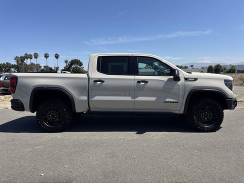New 2026 GMC Sierra 1500 AT4X w/ AT4X AEV Edition AWD/4WD image 3