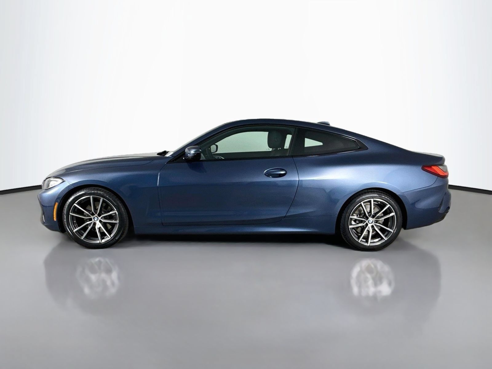 Used 2021 BMW 430i Coupe RWD image 4