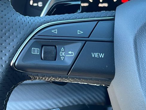 New 2025 Audi RS Q8 performance image 18