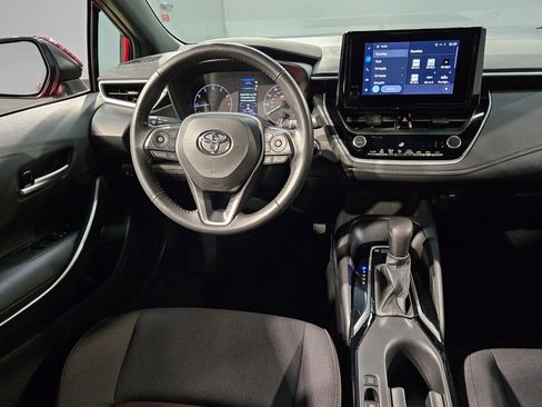 Used 2023 Toyota Corolla SE image 9