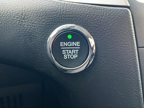 Used 2019 Ford Edge SEL w/ Equipment Group 201A AWD/4WD image 24