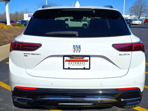 New 2026 Buick Envision Sport Touring image 7