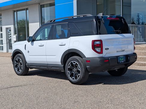 Used 2025 Ford Bronco Sport Outer Banks w/ Outer Banks Tech Package+ AWD/4WD image 4