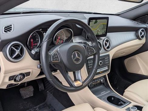 Certified 2018 Mercedes-Benz CLA 250 4MATIC image 8