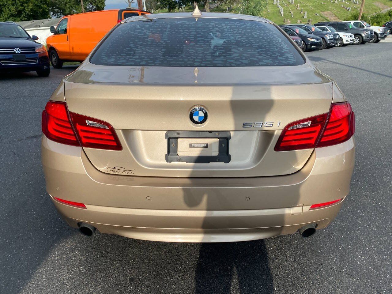 Used 2011 BMW 535i xDrive Sedan AWD/4WD image 4