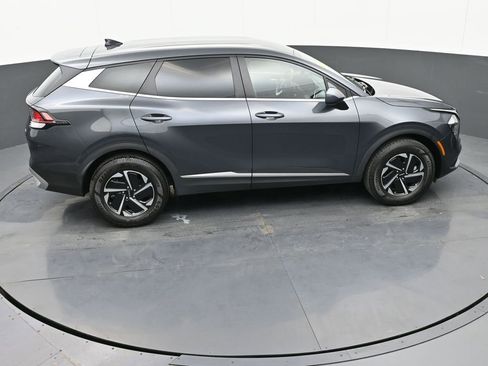 Used 2023 Kia Sportage LX image 27