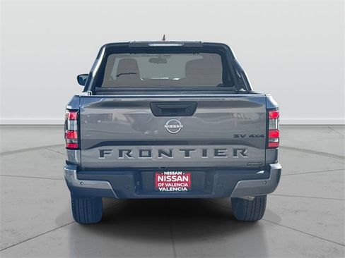 Certified 2023 Nissan Frontier SV w/ Midnight Edition Package image 4