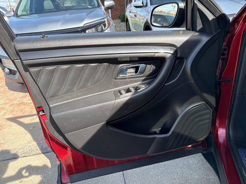 Used 2018 Ford Taurus SHO w/ Driver Assist Package image 25