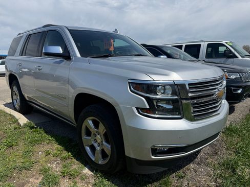 Used 2020 Chevrolet Tahoe Premier AWD/4WD image 1