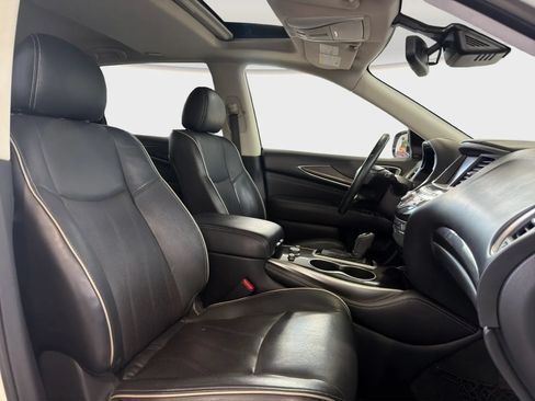 Used 2019 INFINITI QX60 Luxe w/ Essential Package FWD image 17
